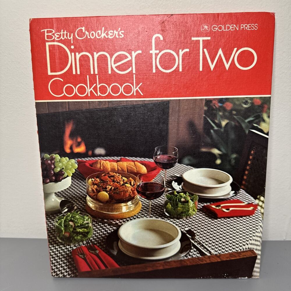 Vintage Betty Crocker's Dinner for Two Cookbook 1975 6th printing